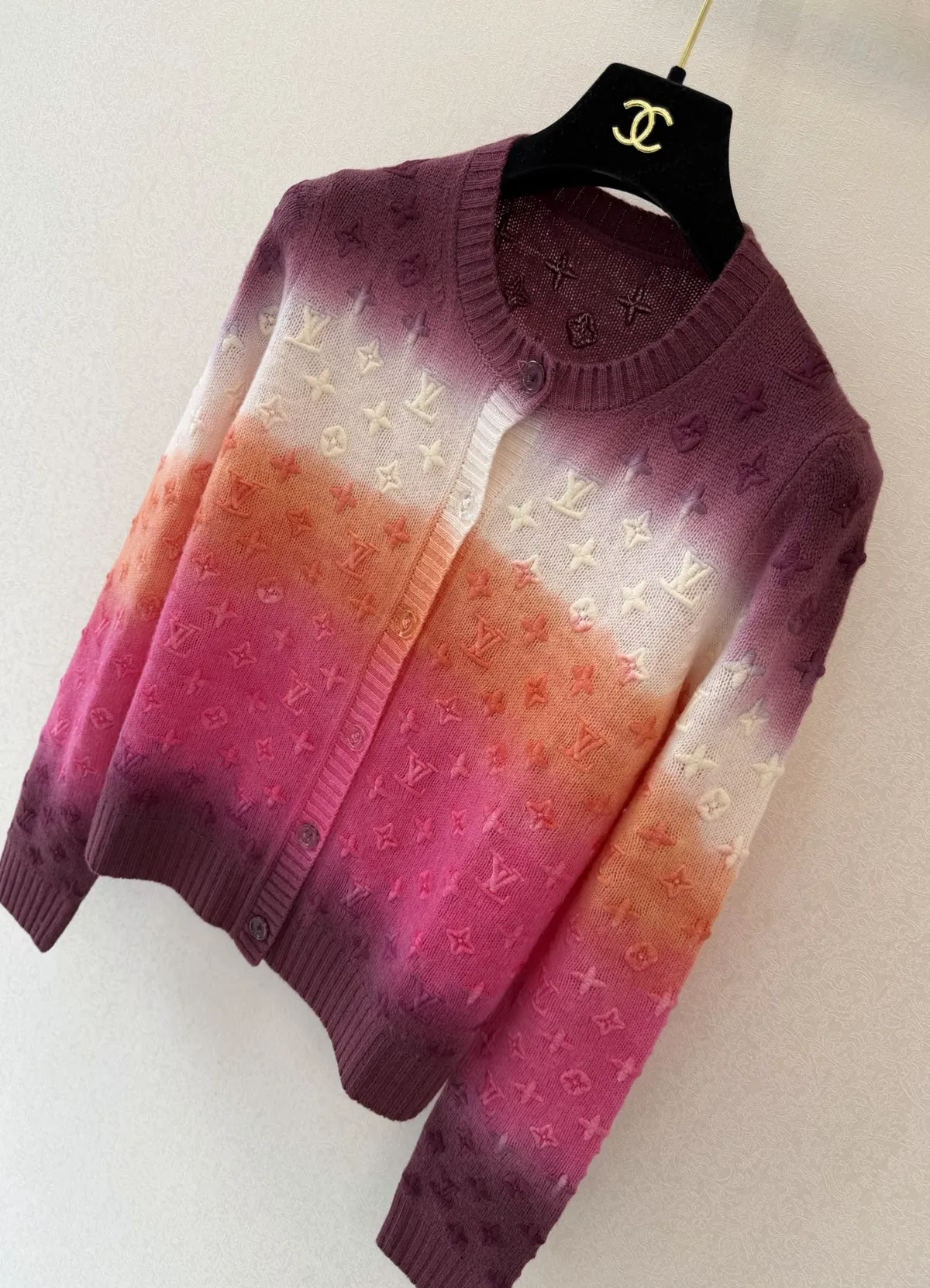 LOUIS VUITTON 3D Monogram Tie Dye Cardigan - Image 12